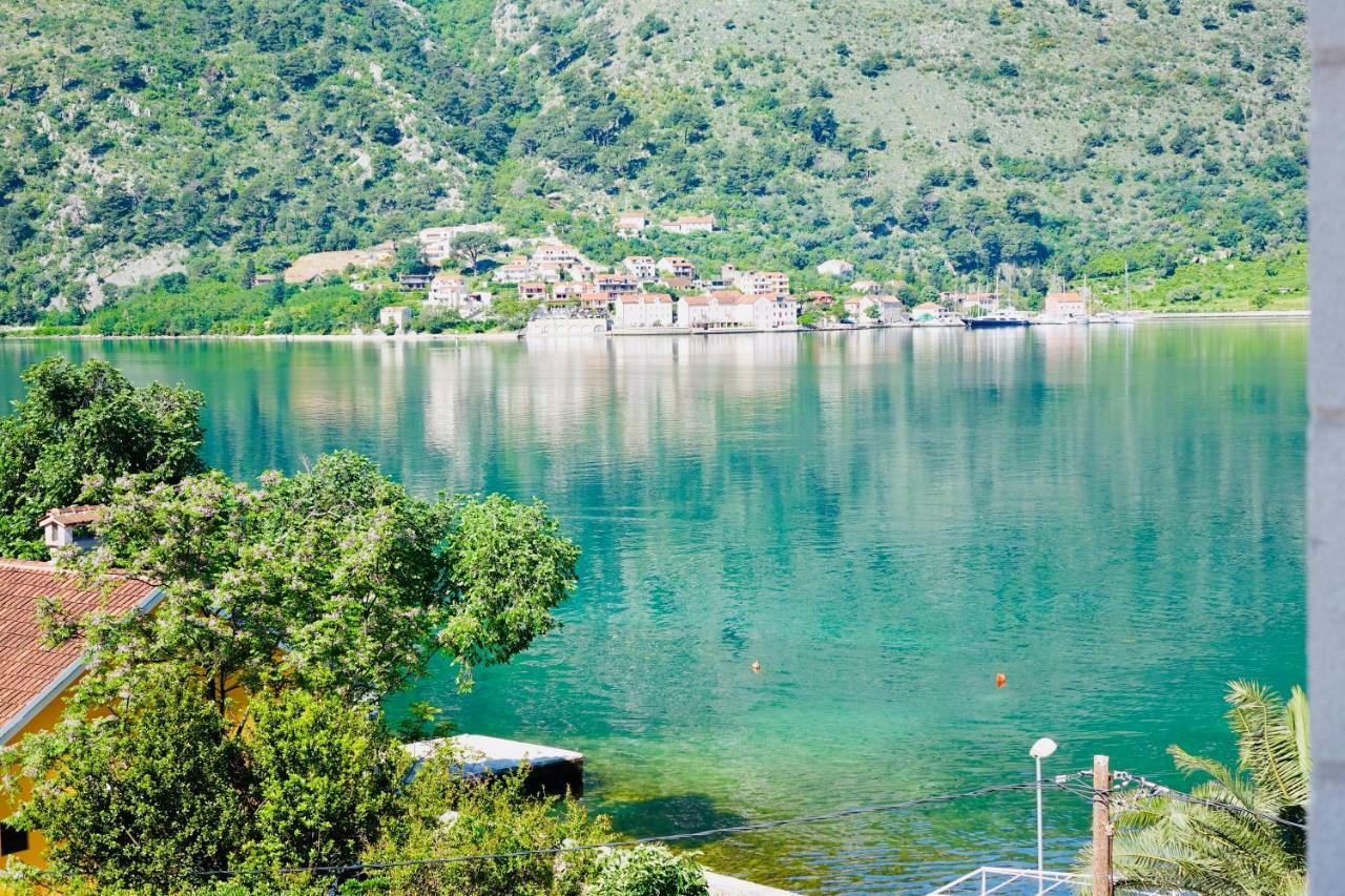 Melodia Del Mare Apartment Kotor Exterior foto